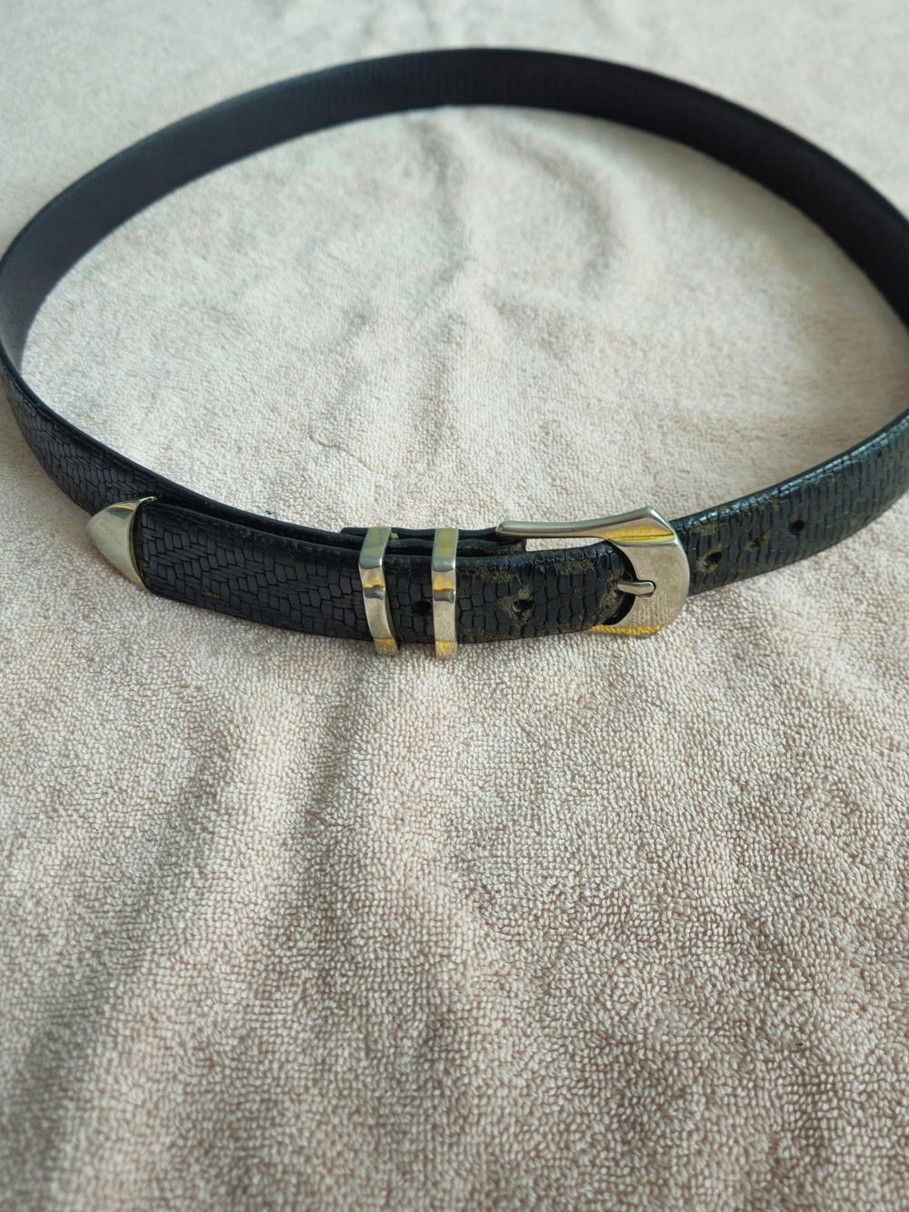 CALE Black Textured Leather Belt with Silver-Tone Buckle